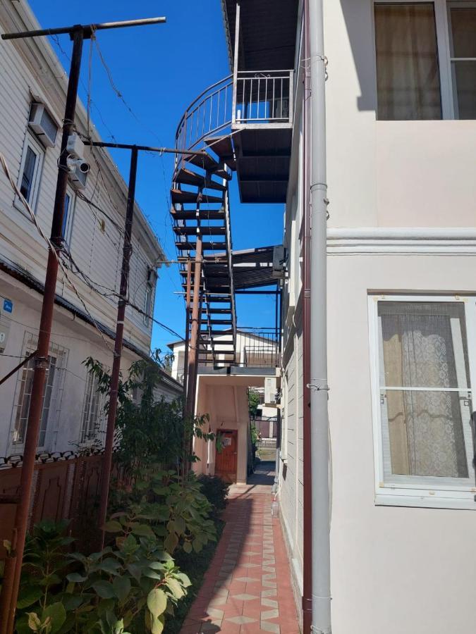 Белый Лотос Gagra Exterior foto