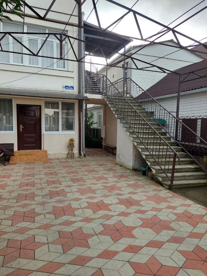 Белый Лотос Gagra Exterior foto