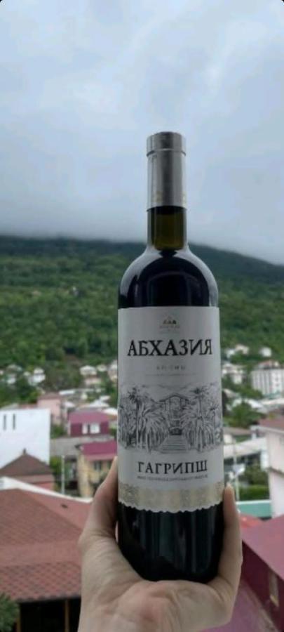 Белый Лотос Gagra Exterior foto